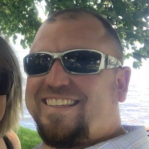 Meet your Posher, Jonathon